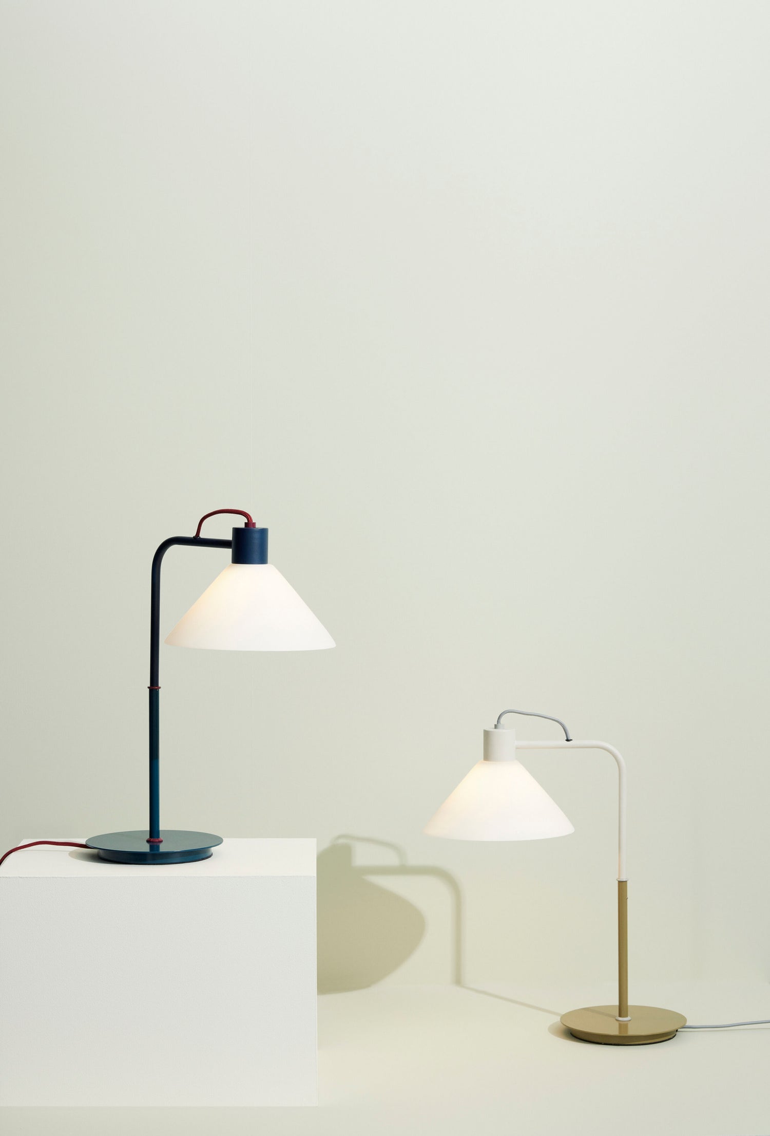 Spotbordslampa Khaki - Ø37x22xh44cm, E27