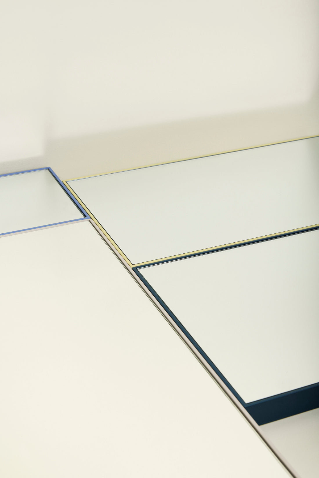 Shine Mirror X -Large Grey - 50x4xh120cm