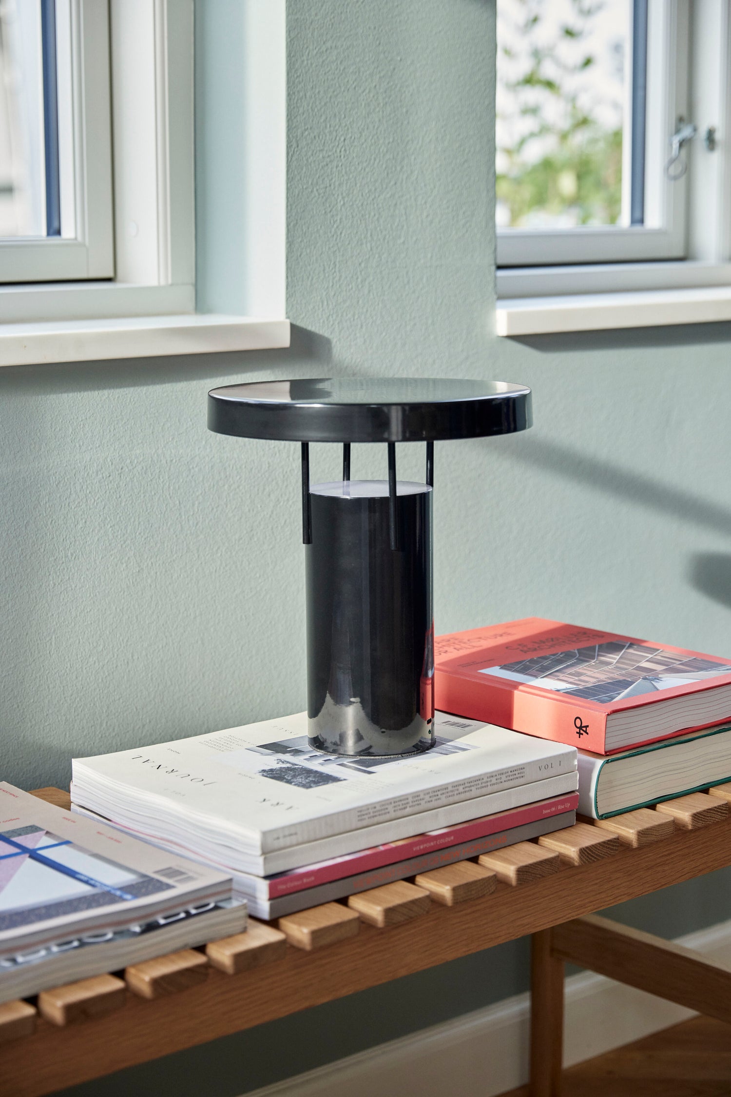Bringme Portable Lamp Black - Ø25xh28cm