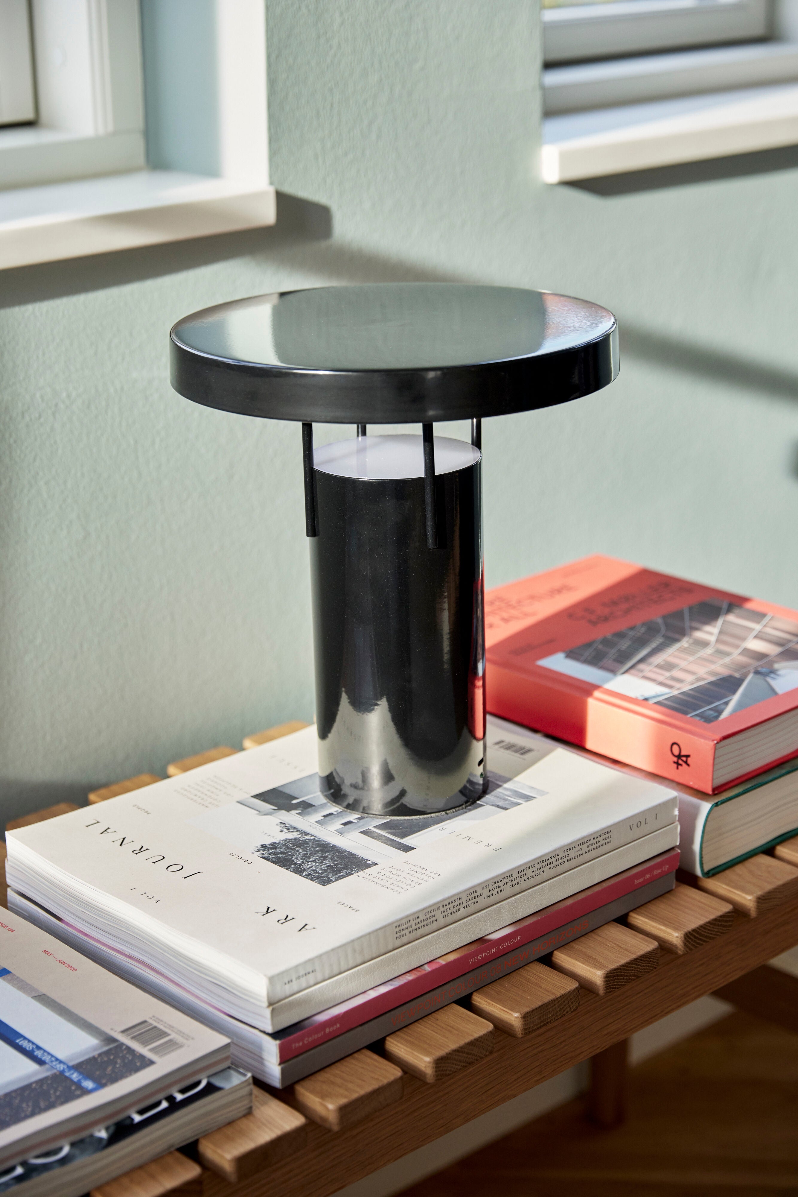 Bringme Portable Lamp Black - Ø25xh28cm