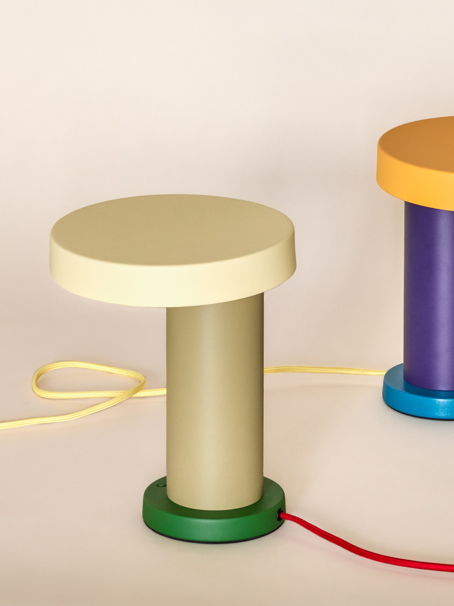 Magic Table Lamp Green/Olive Green - Ø20x H25cm, LED