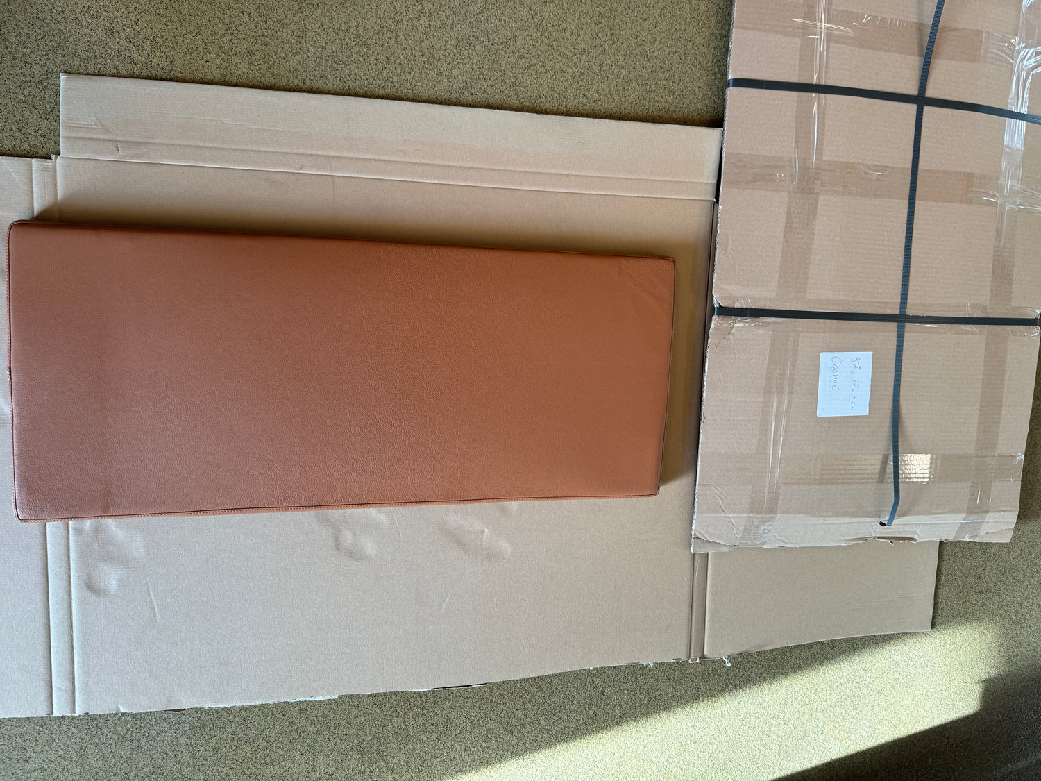 Cognac läderkudde 87x37x3 cm