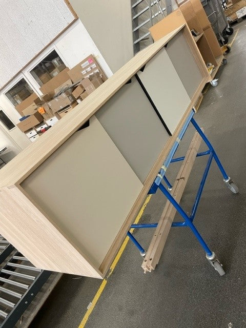 Utställningsmodell - Andersen Furniture - S1 Sideboard - L200XD50XH68 CM - EK/SOAP med mångfärgade dörrar