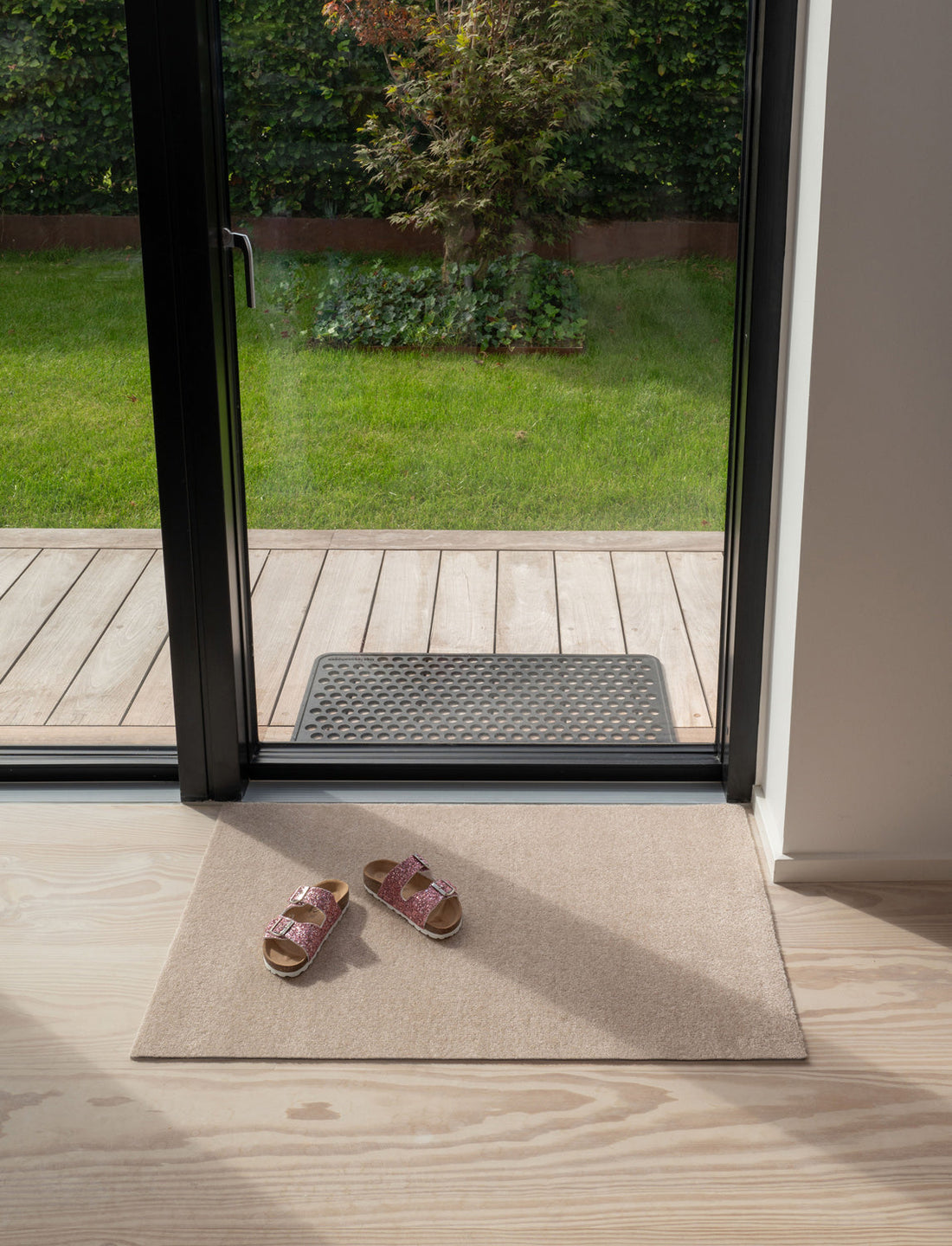 TÆPPE/MÅTTE 90 x 130 cm - UNI COLOR/IVORY - Tica Copenhagen - DesignGaragen.dk