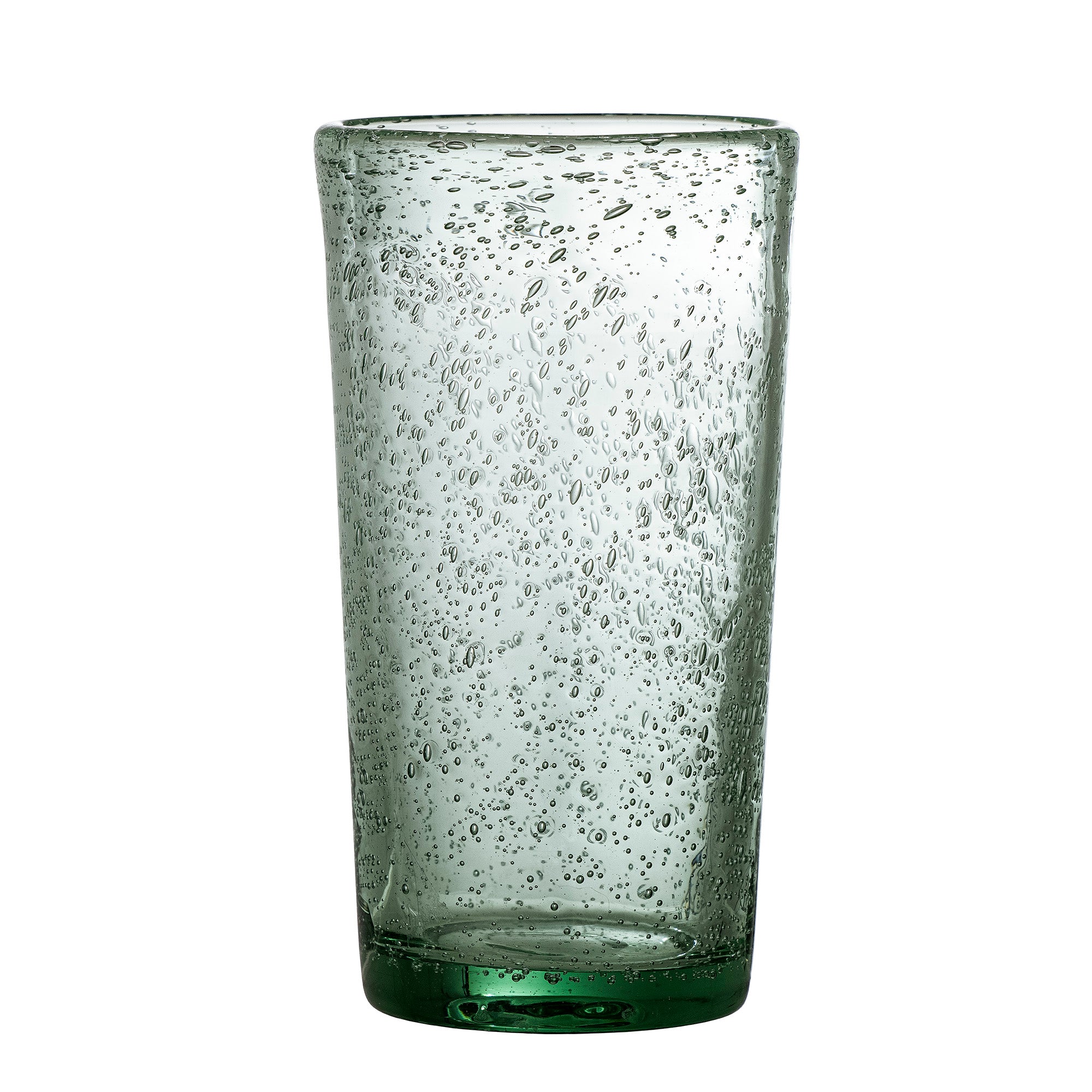 Manela dricker glas, grönt, glas