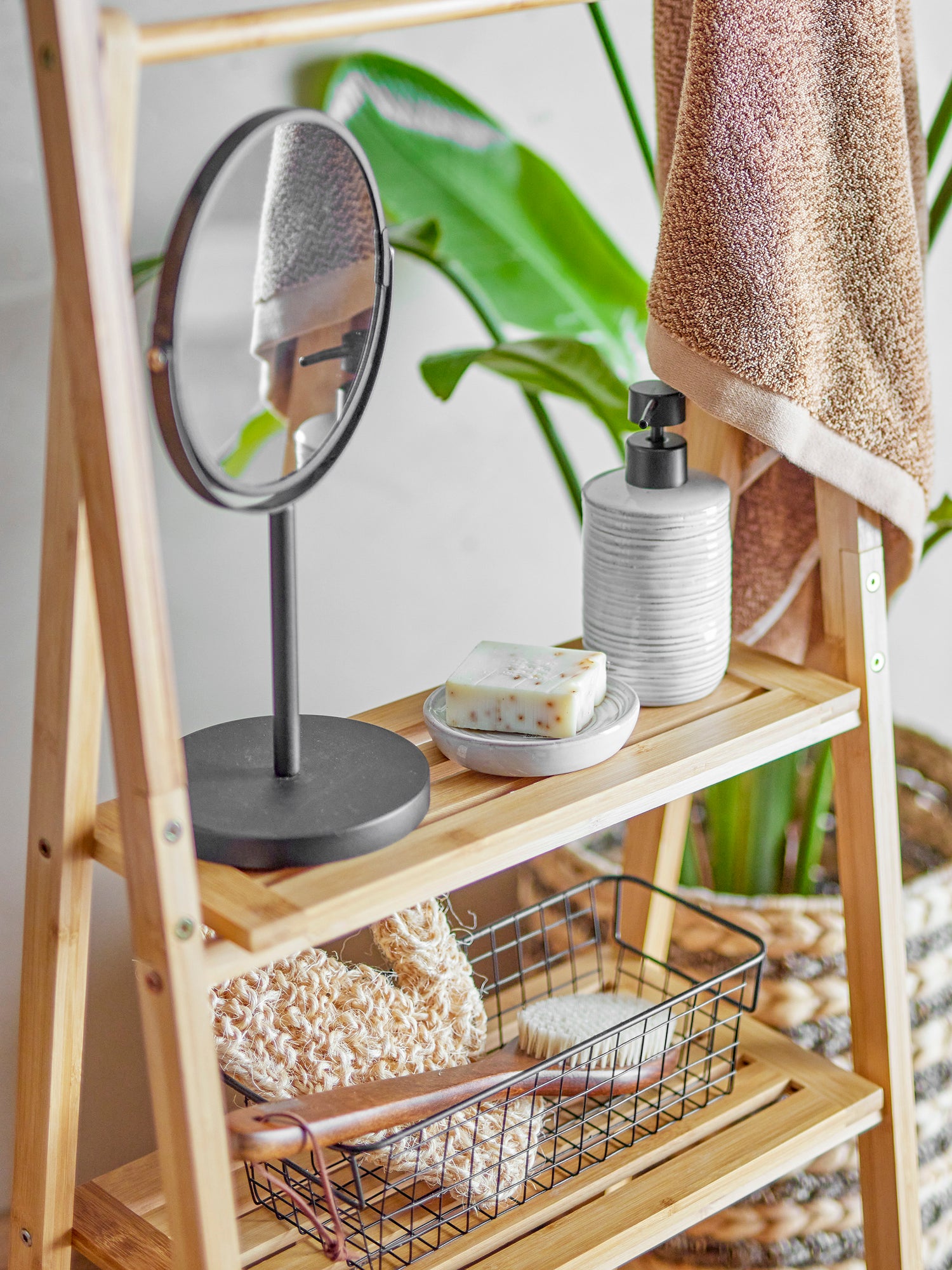 Mild bordspegel, svart, metall