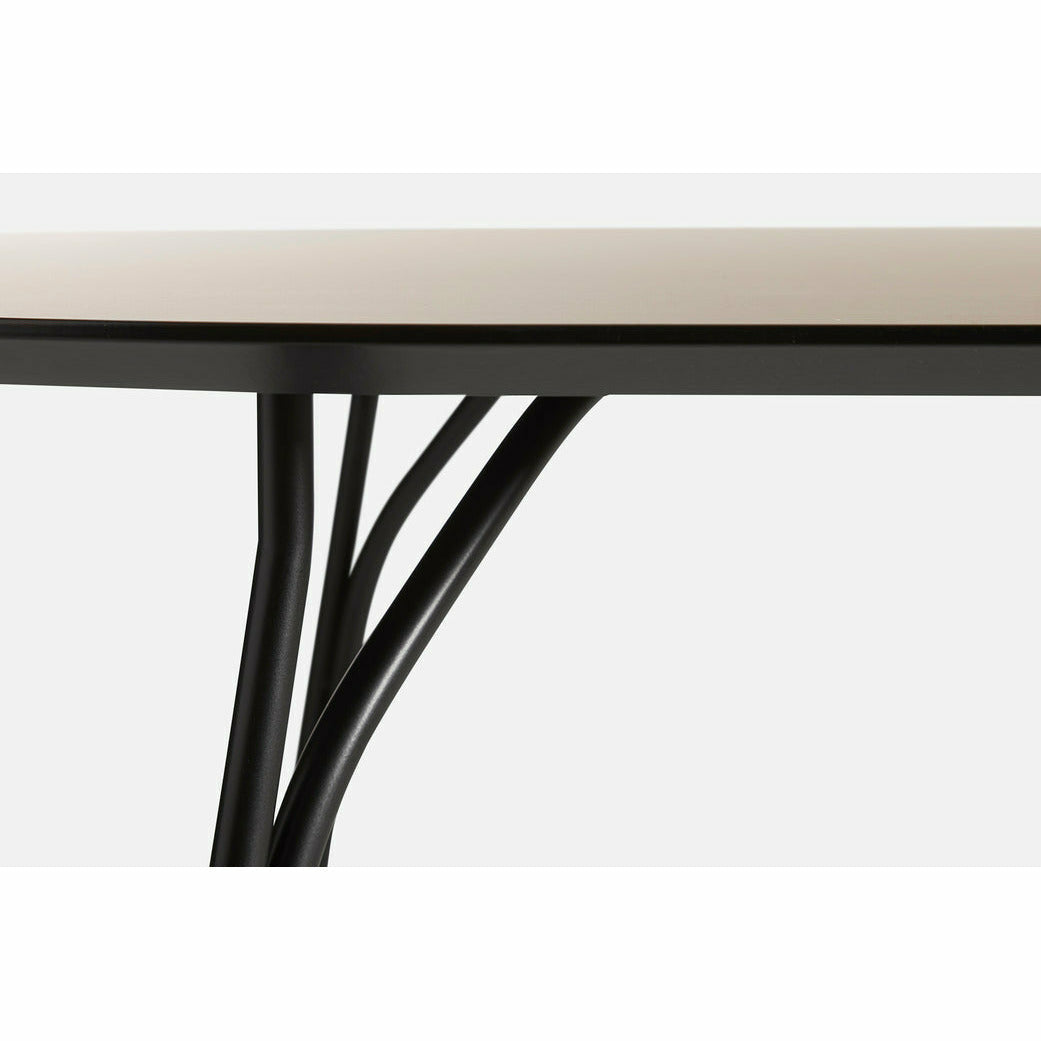 WOUD - Tree dining table (220 cm) - Beige/black - WOUD - DesignGaragen.dk