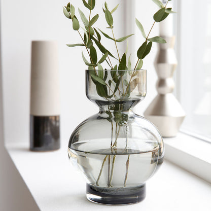 House Doctor - Vase, Lowa, Grå - h: 16 cm, dia: 12 cm - House Doctor - DesignGaragen.dk