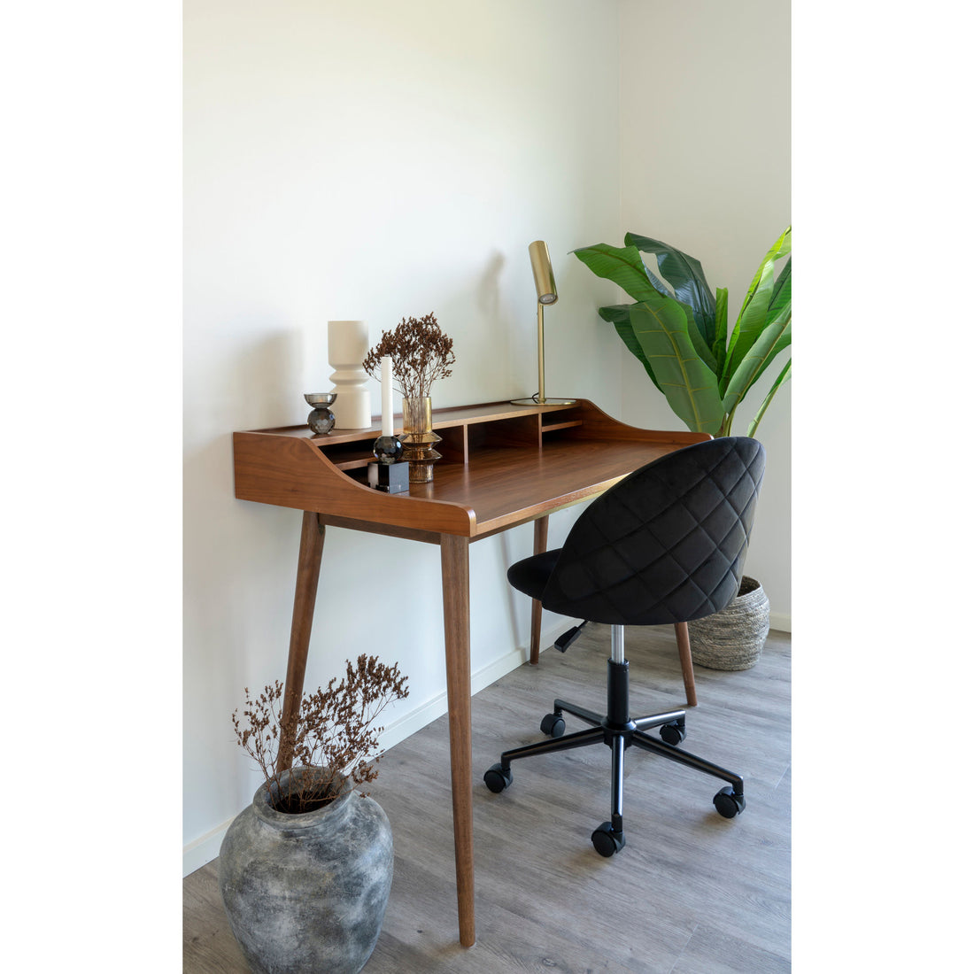 Hellerup Desk - Desk i Walnut Veneer - 1 - PCS