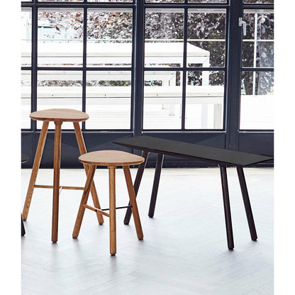 Muubs Bænk Noir Dark stained oil - Mørkbejdset/olie - Eg (EU) - W: 90 H: 47 D: 28 cm - DesignGaragen.dk.