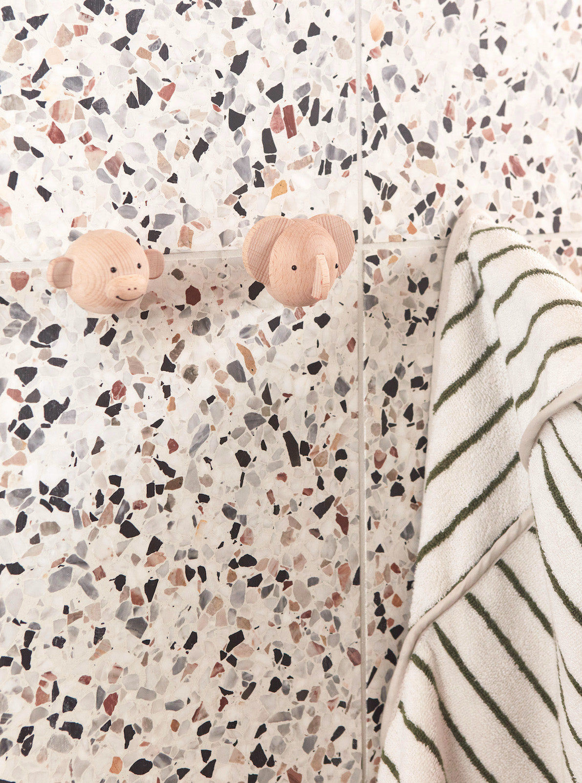 Oyoy mini raita handduk med huva