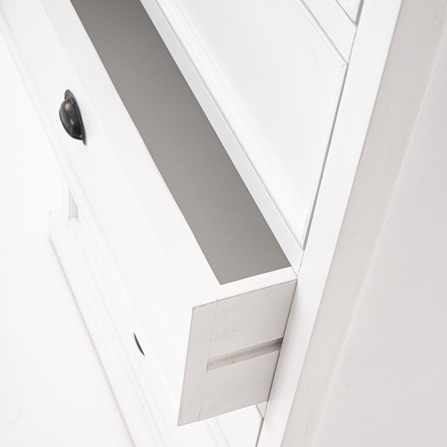 Halifax Høj kommode med 5 skuffer - NovaSolo - DesignGaragen.dk