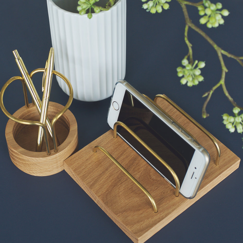 Mässingsdock iPad/Brevholder