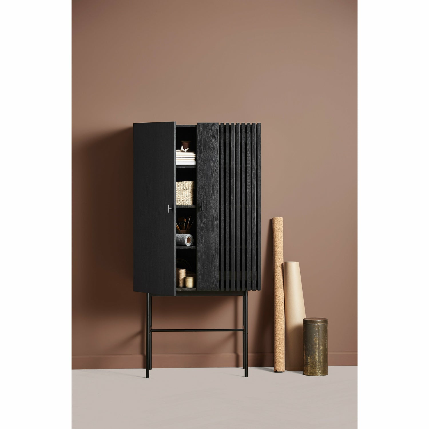 Woud - array highboard (80 cm) - svart