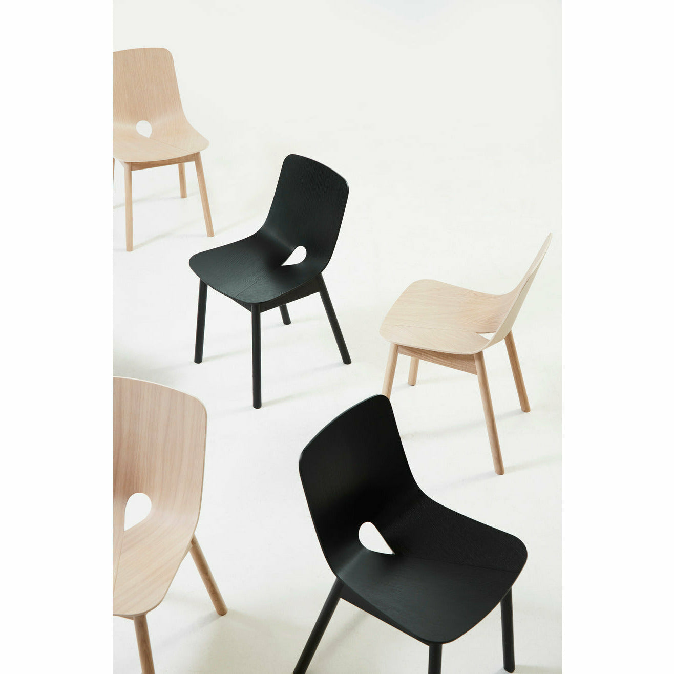 WOUD - Mono dining chair - Black - WOUD - DesignGaragen.dk