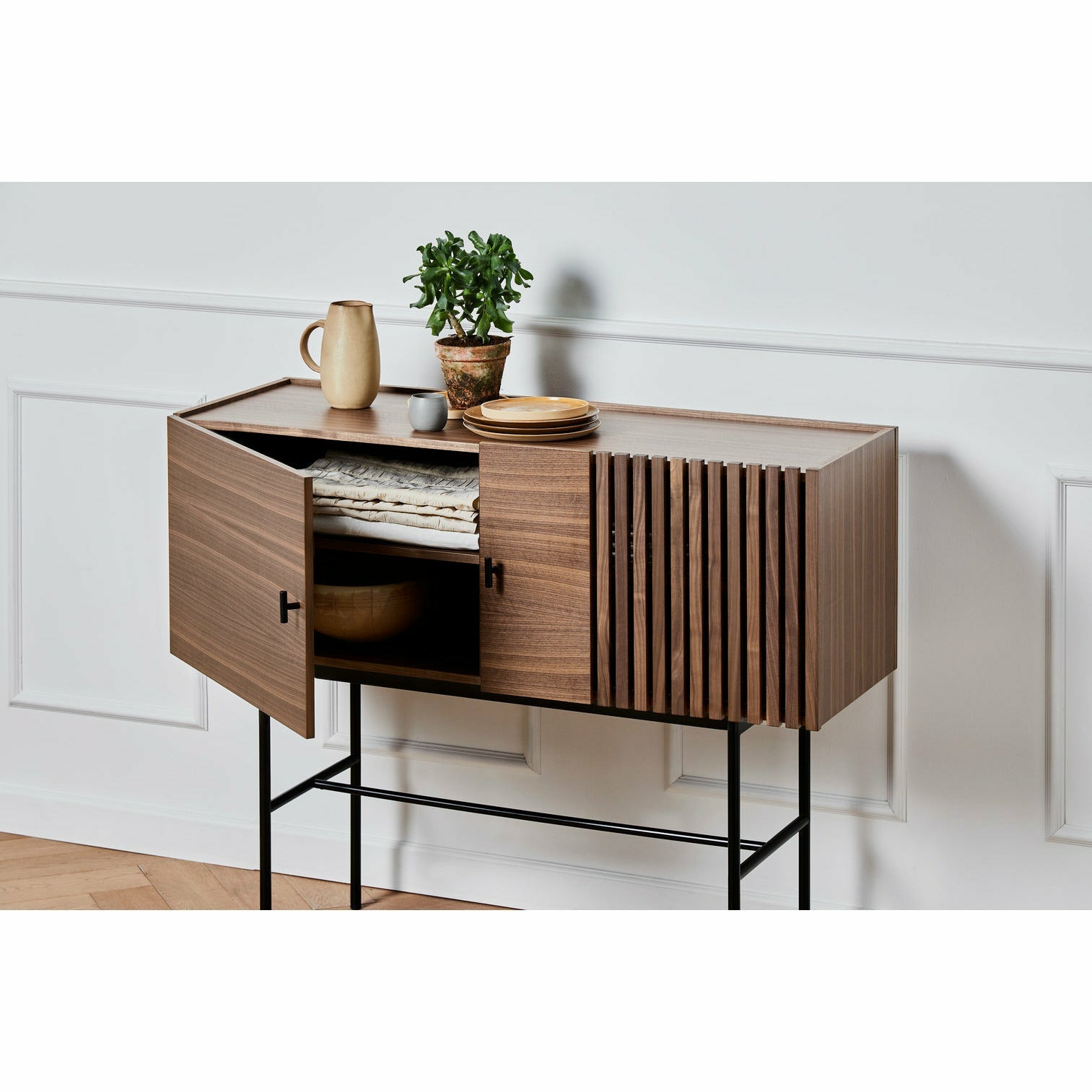 WOUD - Array sideboard (120 cm) - Walnut - WOUD - DesignGaragen.dk