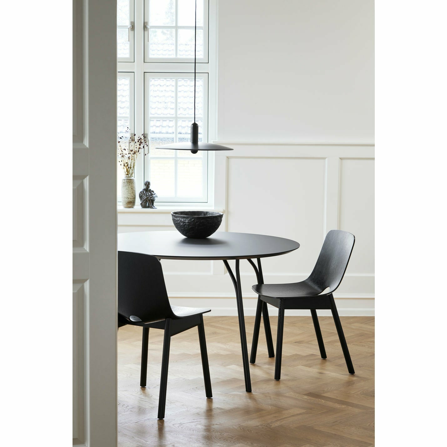WOUD - Mono dining chair - Black - WOUD - DesignGaragen.dk