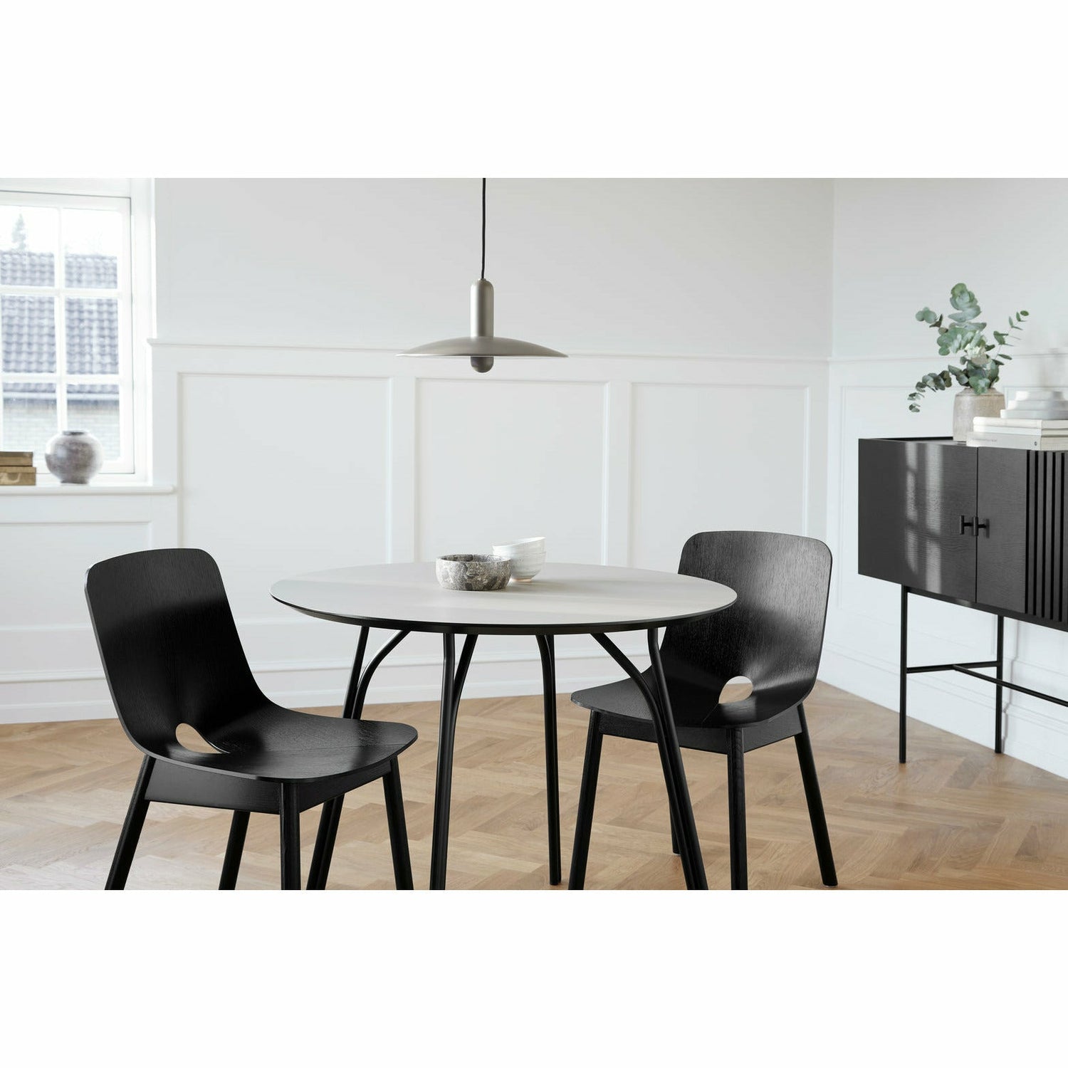 Woud - Tree Dining Table (90 cm) - Kol svart/svart