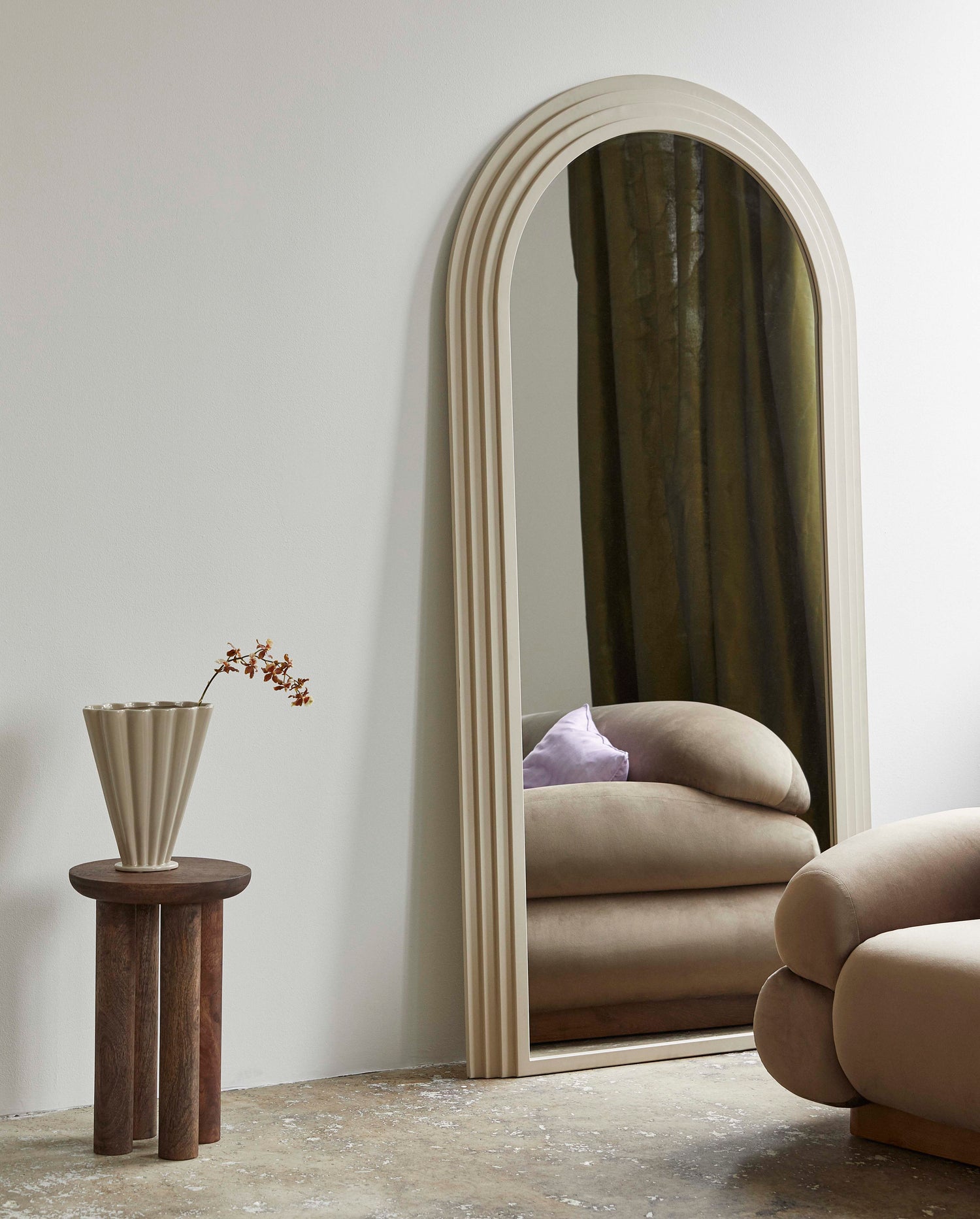 Falco Mirror in Iron - 203x100 cm - Sand