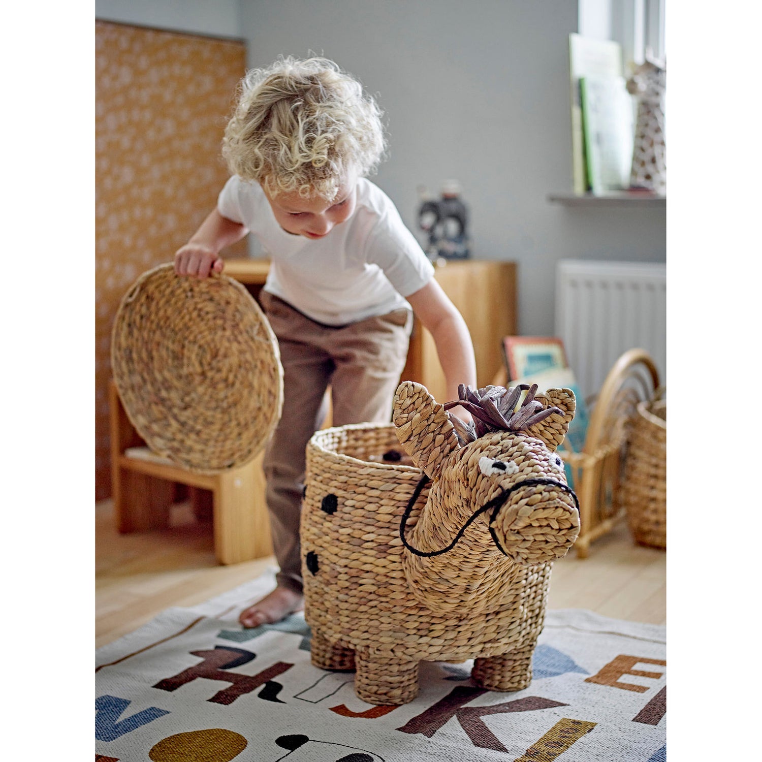 Bloomingville MINI Bobbi Kurv m/Låg, Natur, Vandhyacint - Bloomingville MINI - DesignGaragen.dk