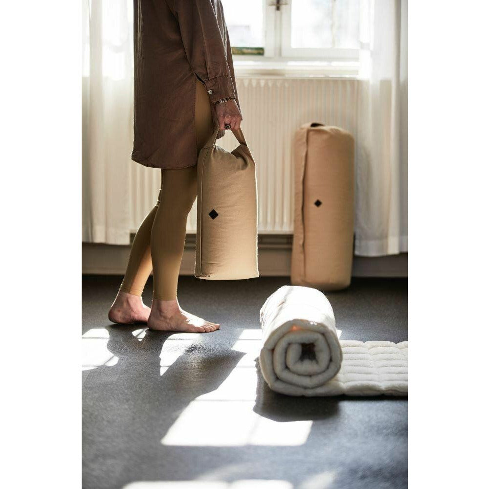 Nordal yoga och meditationsplatta - 40x20 cm - beige
