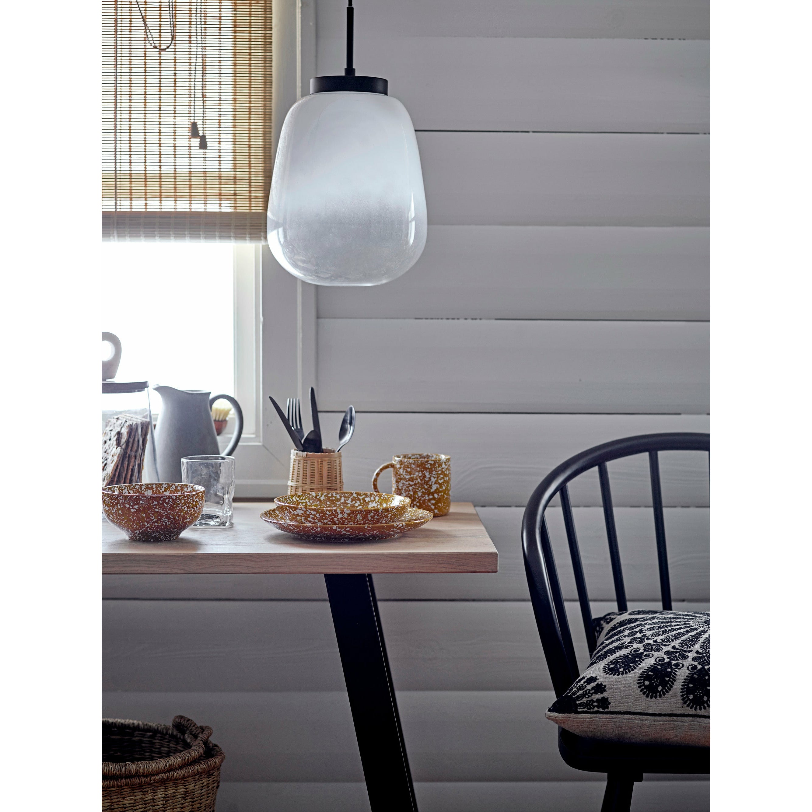 Ece Pendel, Hvid, Glas - D25xH34 cm - BLOOMINGVILLE - DesignGaragen.dk