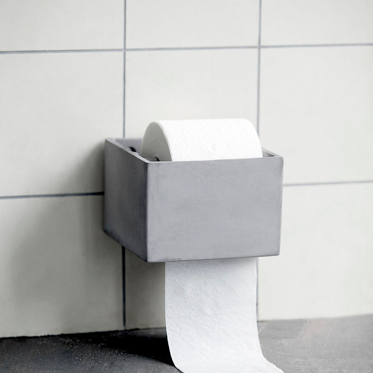 House Doctor-Toilet Paper Holder, Cement-L: 15 cm, W: 14,5 cm, H: 10,5 cm